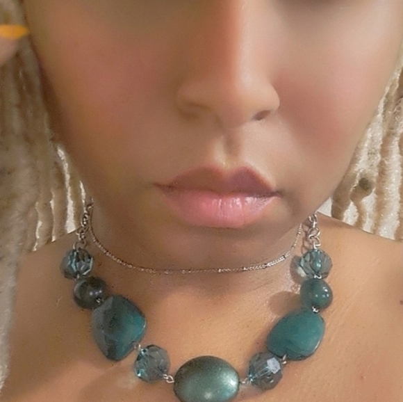 Meet your Posher, Tiffany - Picture 11 of 17